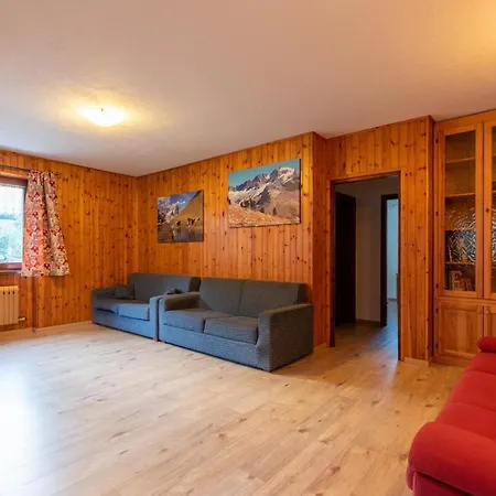 Maison Dede Cir Vda 0007 * Интрод