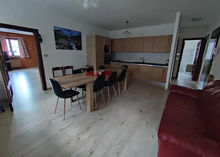 公寓 Maison Dede Cir Vda 0007 因特罗德